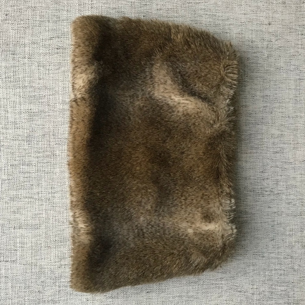 Club Monaco faux fur snood scarf
